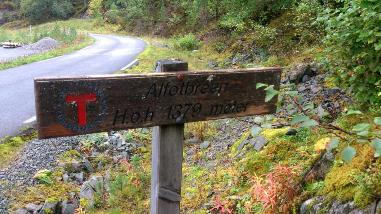 Bremanger Fjord Hotell Svelgen Exterior foto